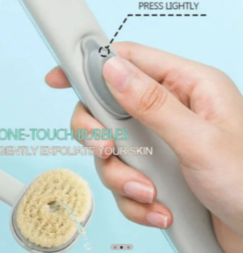 Cepillo corporal con dispensador de jabon